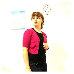 💰4/$20💰Old Navy pink cropped cardigan